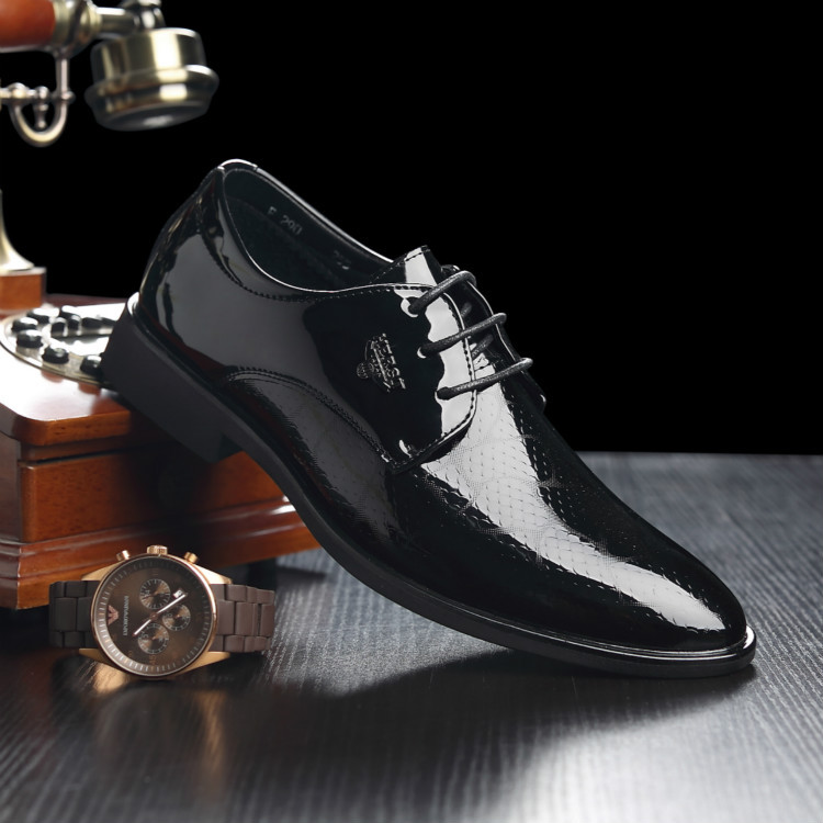 新款商务休闲亮面男鞋发型师潮流鞋 潮男韩版时尚尖头黑色皮鞋男|ms