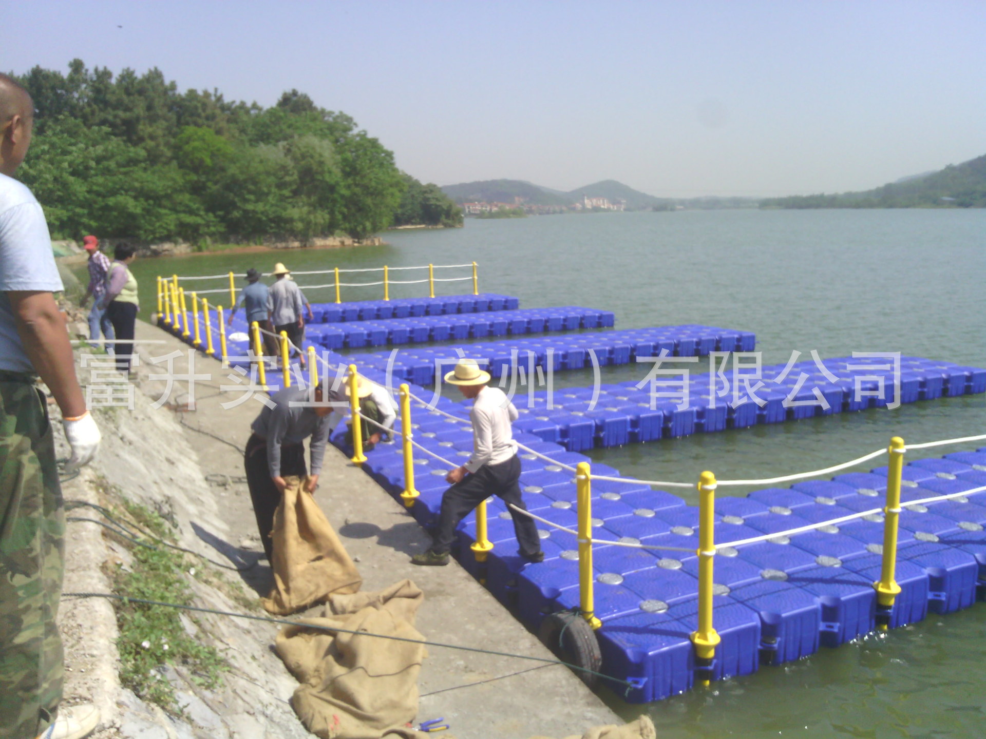 环保 水上浮筒 自由组合浮动码头 水上木屋水上平台 钓鱼平台-阿里巴巴