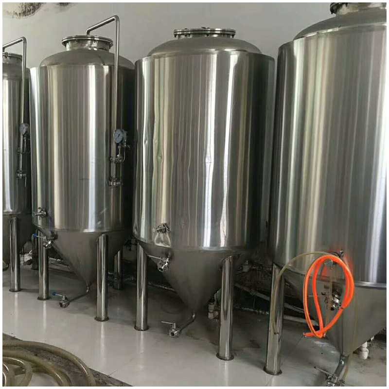 厂家直销不锈钢保温储罐 10立方不锈钢电加热储罐 不锈钢密封罐