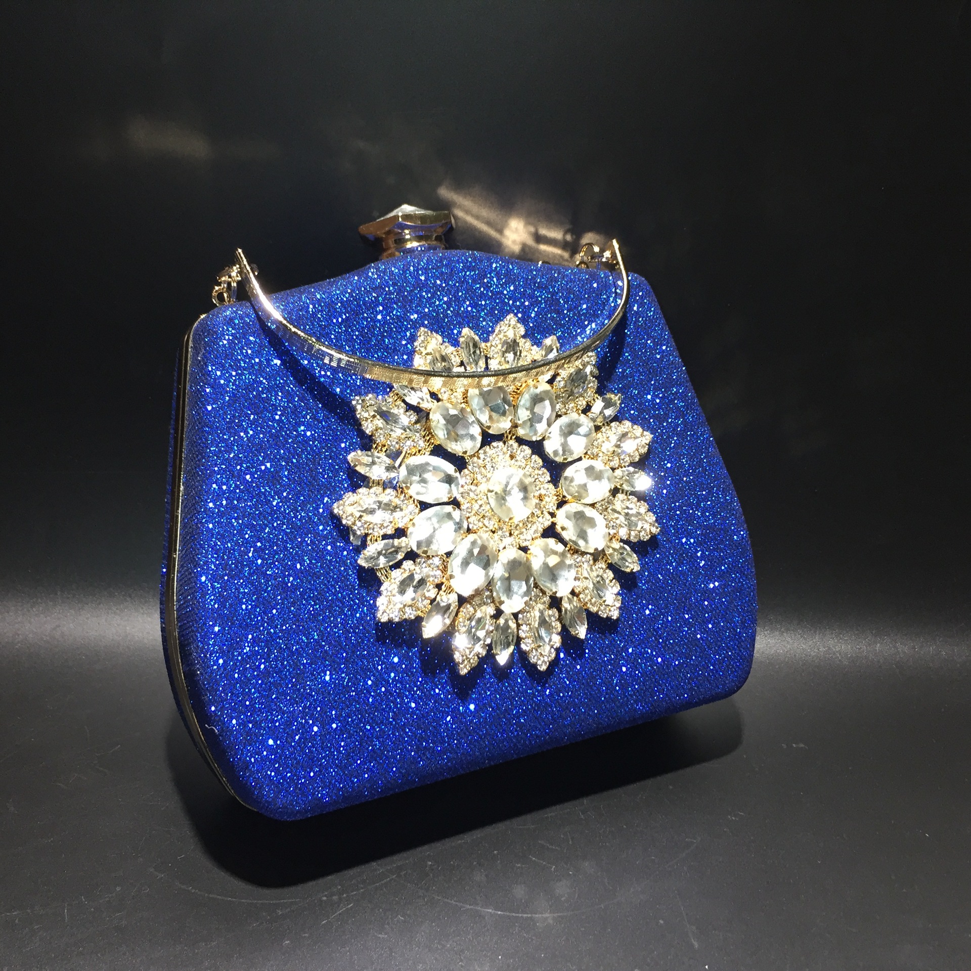 Blue Black Gold Pu Leather Solid Color Rhinestone Evening Bags display picture 32