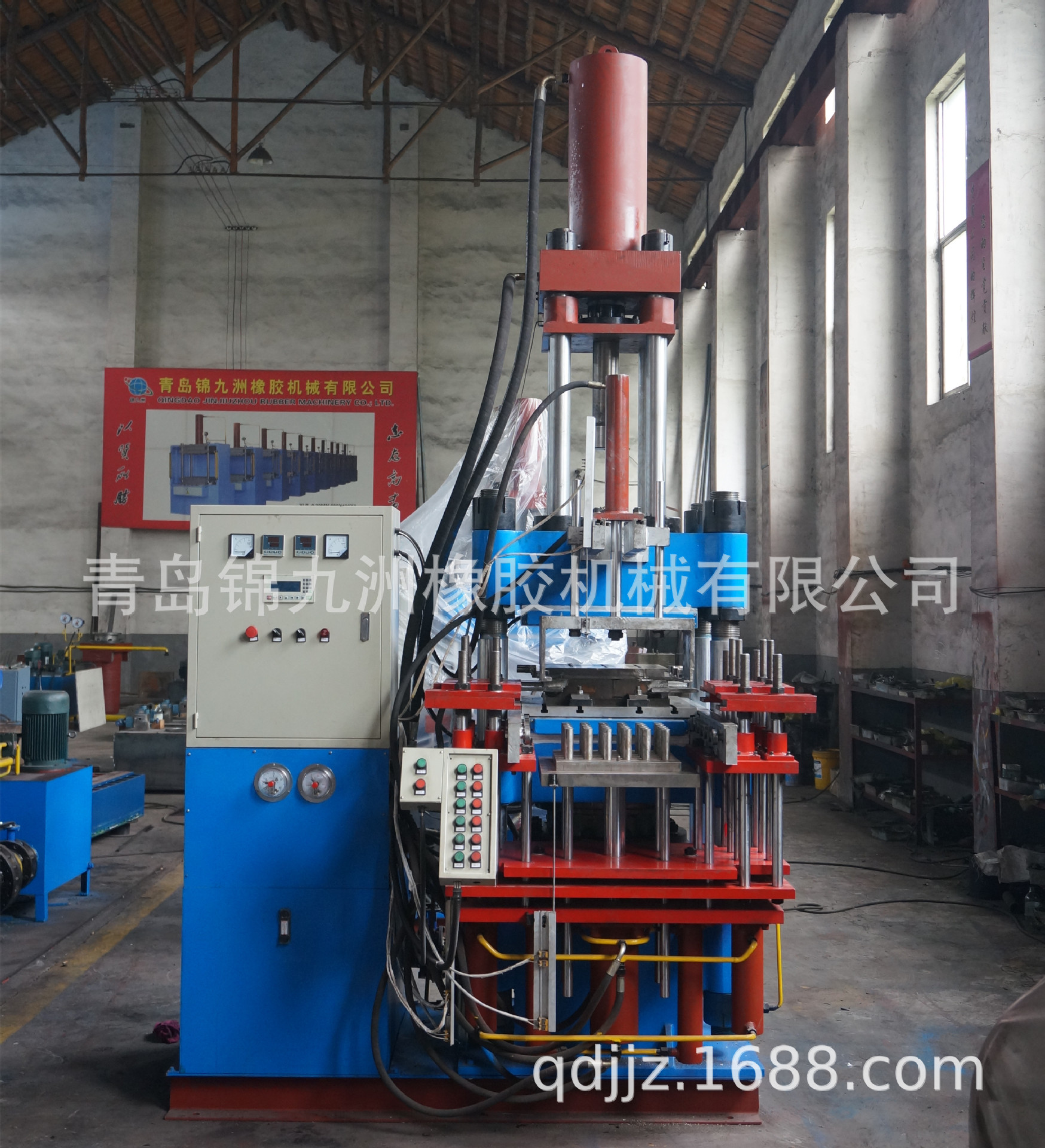 200T600x6504RT全自动注胶机 (5)