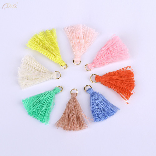 [Seventh Style] Supply of colorful 3cm polyester-cotton hanging circles with small tassels and 3cm tassel spikes