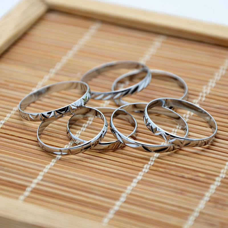 Manufactor Direct selling Fade electroplate Platinum lady Pinky 2MM Diamond Arrow personality Ring Trinket wholesale