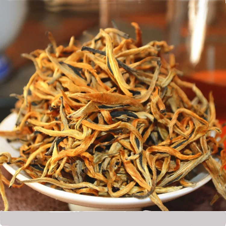 大叶种茶云南红茶早蜜香金芽春滇红茶单芽凤庆红茶纸箱包装茶饼