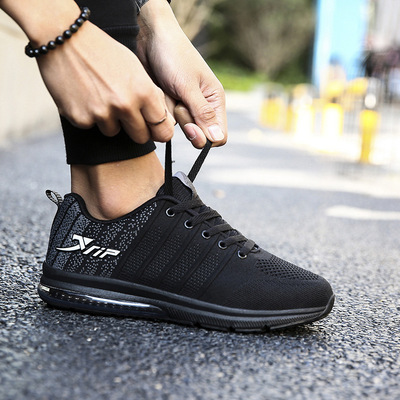 2018春季新款男士氣墊運動鞋透氣休閑跑步鞋飛織旅遊鞋男鞋學生鞋