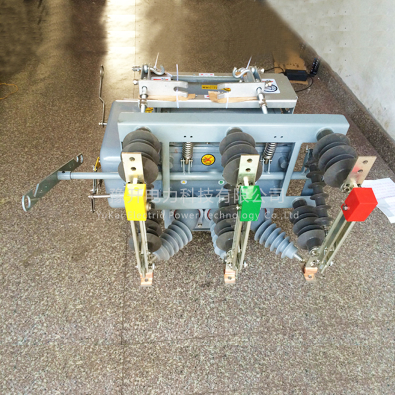 ZW20-12G/630A柱上高压真空分界断路器 10KV户外智能真空开关直销
