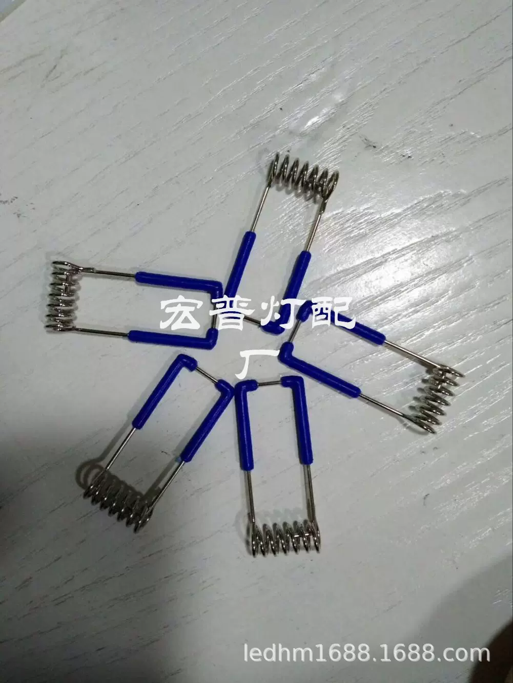 厂家批发 五金弹簧 天花灯弹簧 筒灯弹簧 规格款式齐可少量定