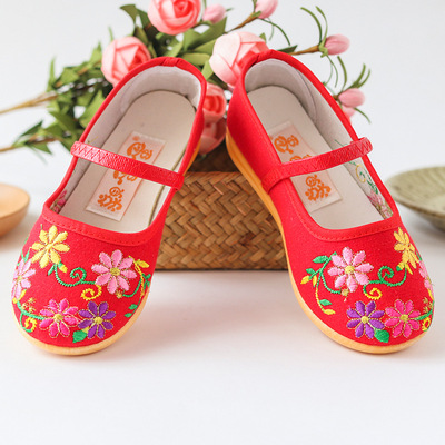 新款夏秋女童绣花布鞋胶底儿童绣花鞋景区民族风表演|ms