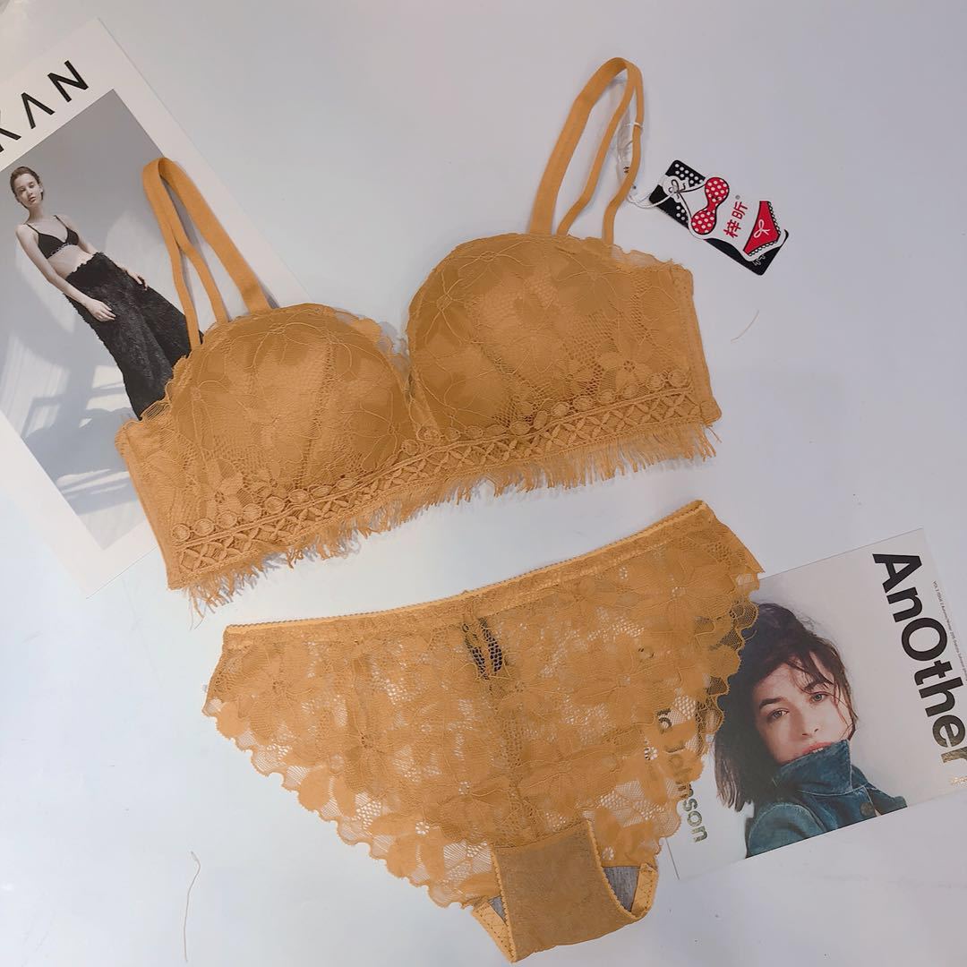 8203 Jade Rabbit Essence Sexy Lace Tassel Medium Thick No Steel Ring Bra Set Small Chest Gathering Women's Underwear_voghion.com