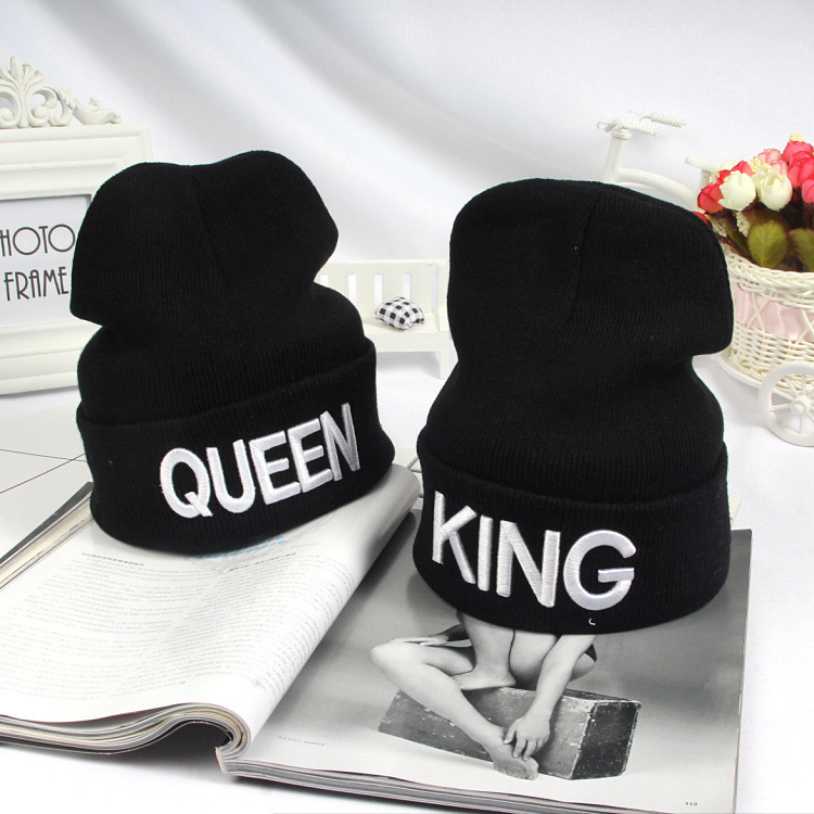 Ny king queen stickad mössa tredimensionell broderi herr- och dammode Pullover varm ullmössa_voghion.com