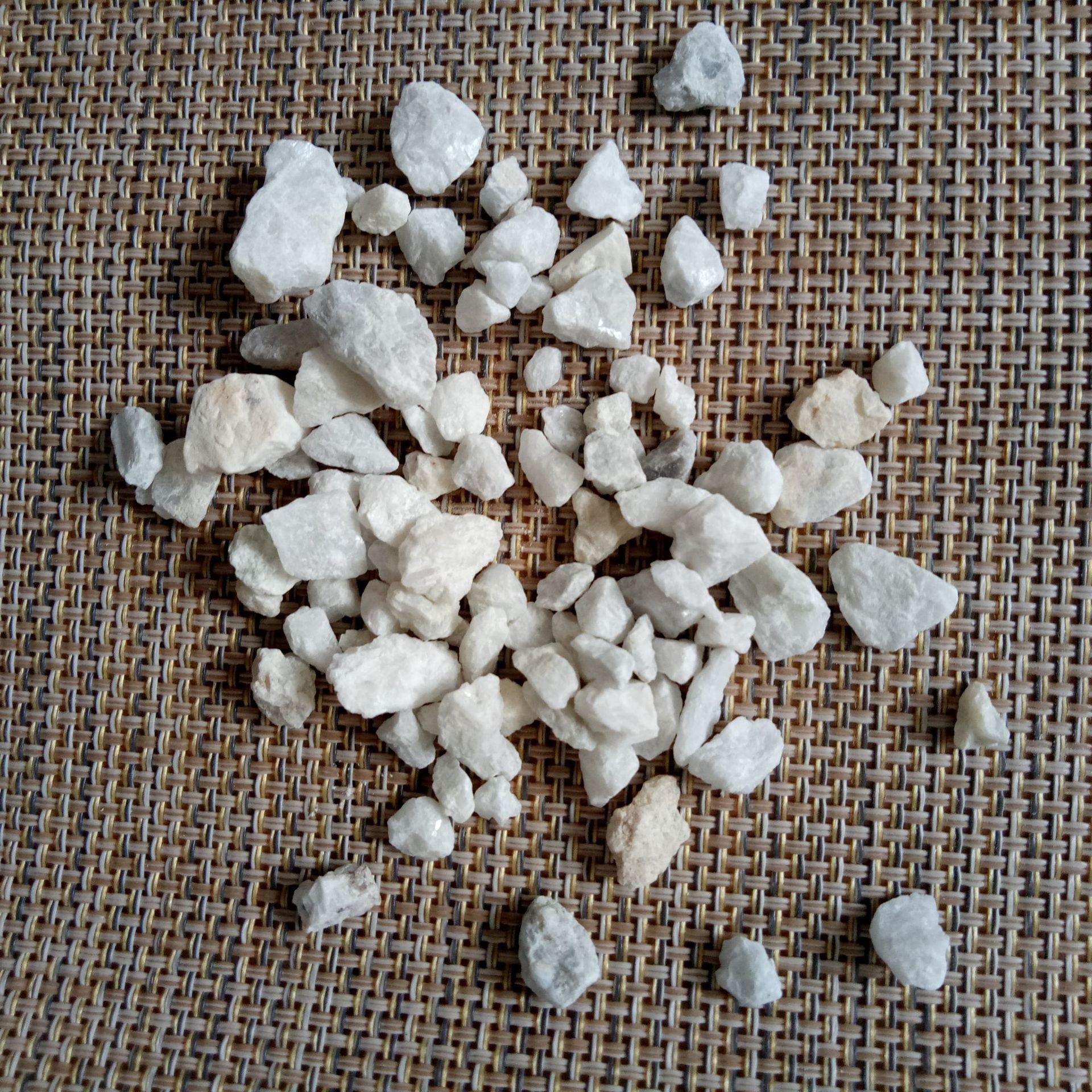 厂家销售 白云石 各种规格 建筑与装饰石材用白云石粉