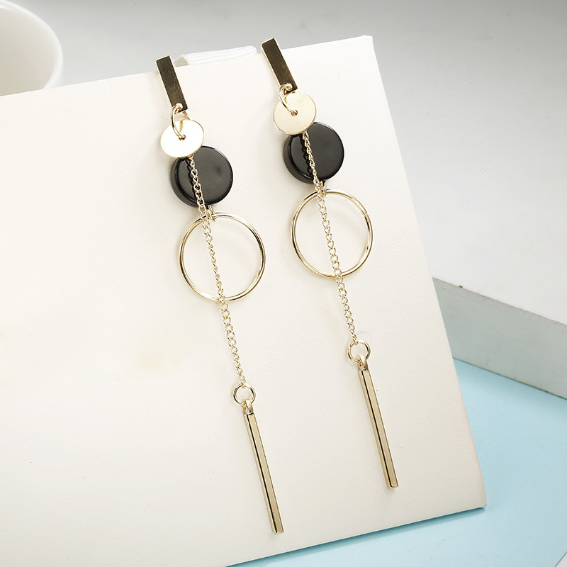 Nihaojewelry Simple Disc Tassel Long Earrings Wholesale Jewelry display picture 4