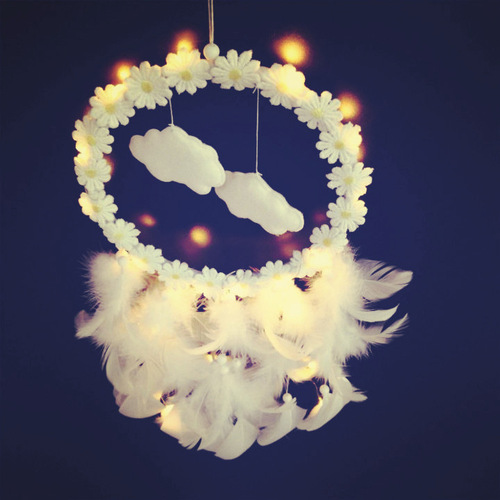 ins factory direct sales creative feather crafts dream catcher aerial cloud pendant flower and cloud dream catcher wind chime
