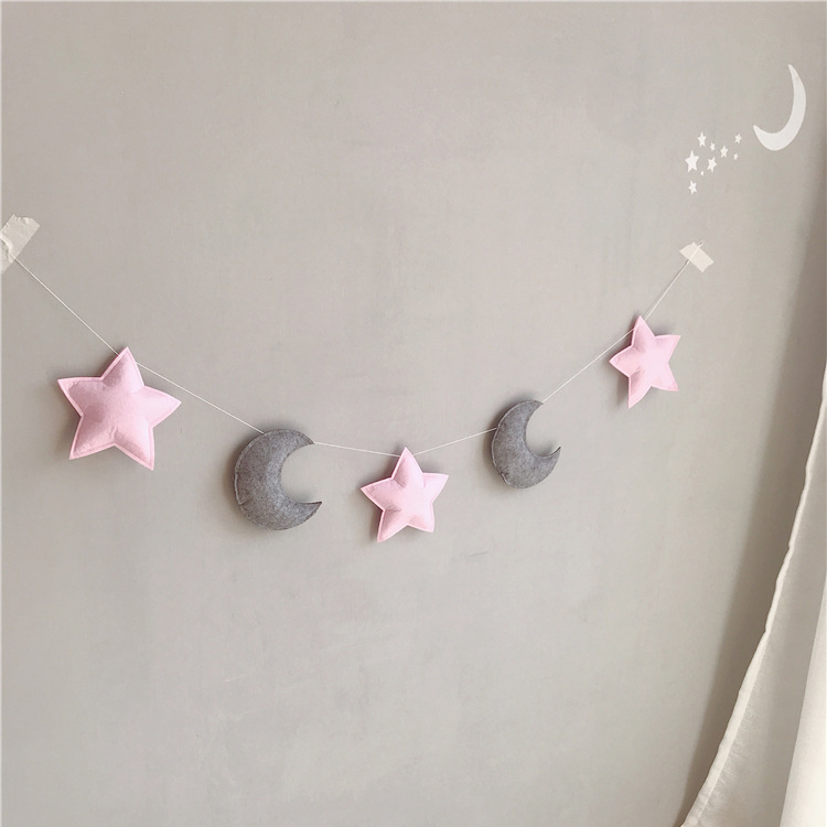 A generation of Instagram decoration Nordic style photography props hanging children's room, children's clothing store stars and moon decoration