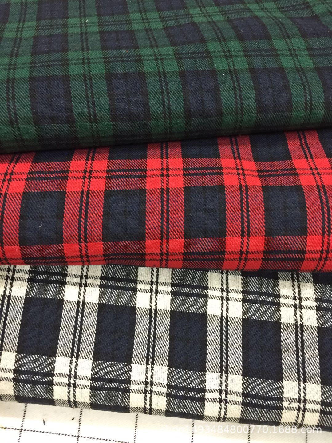 秋季新款21支斜纹单面磨毛小格子衬衫面料鞋帽工艺均可现货供应