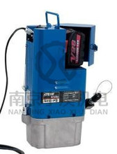 日本泉精器（IZUMI)充電式電動液壓泵REC-P2（標配2m高壓油管）