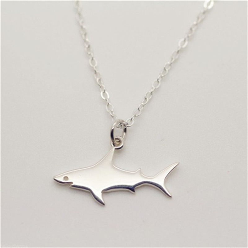1 Piece Fashion Shark Alloy Plating Women's Pendant Necklace display picture 5