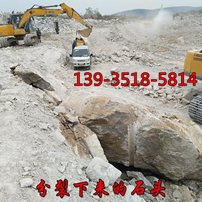 6365083595915158353032358