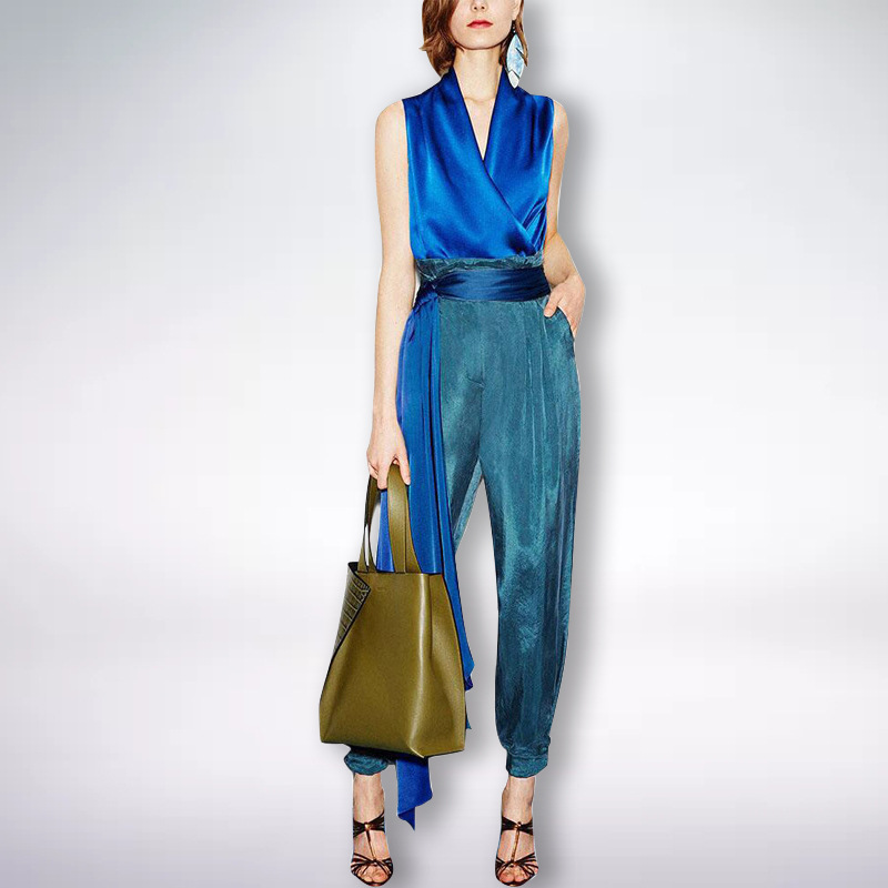 Costume femme en Surface du segment - Ref 3333655 Image 1