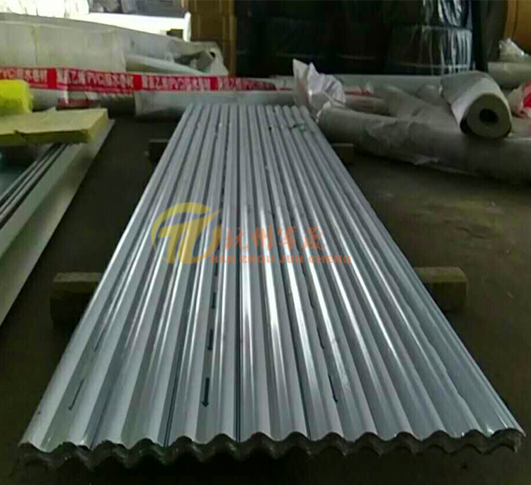 厂家定制 氟碳漆横铺装铝镁锰波纹墙面板