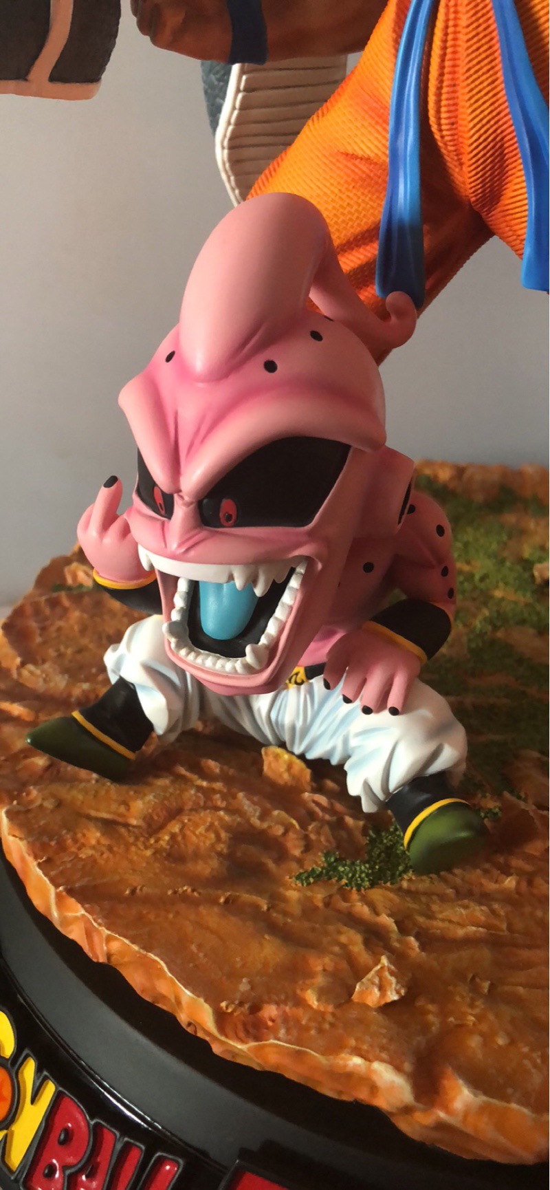 Buu display