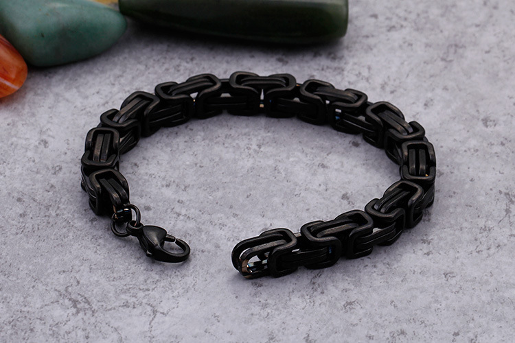 personalized hip hop stainless steel domineering emperor chain men's bracelets in various specifications_voghion.com