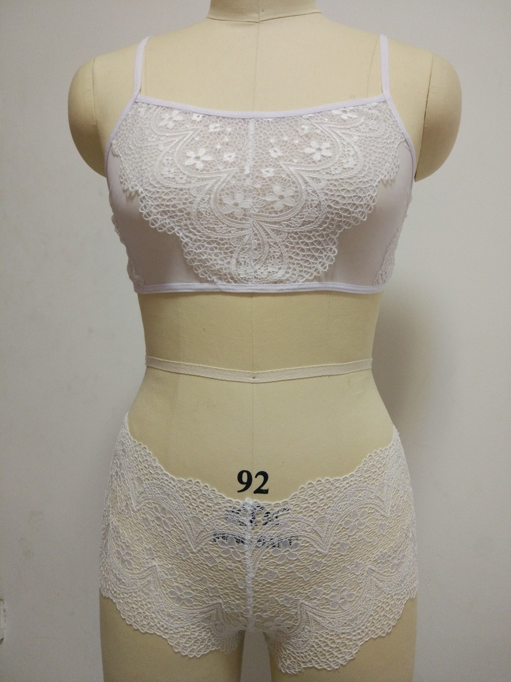 Soutiens-gorge FLEUR en  dentelle - Ref 3369567 Image 18