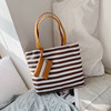 Capacious retro shoulder bag, shopping bag, fashionable one-shoulder bag