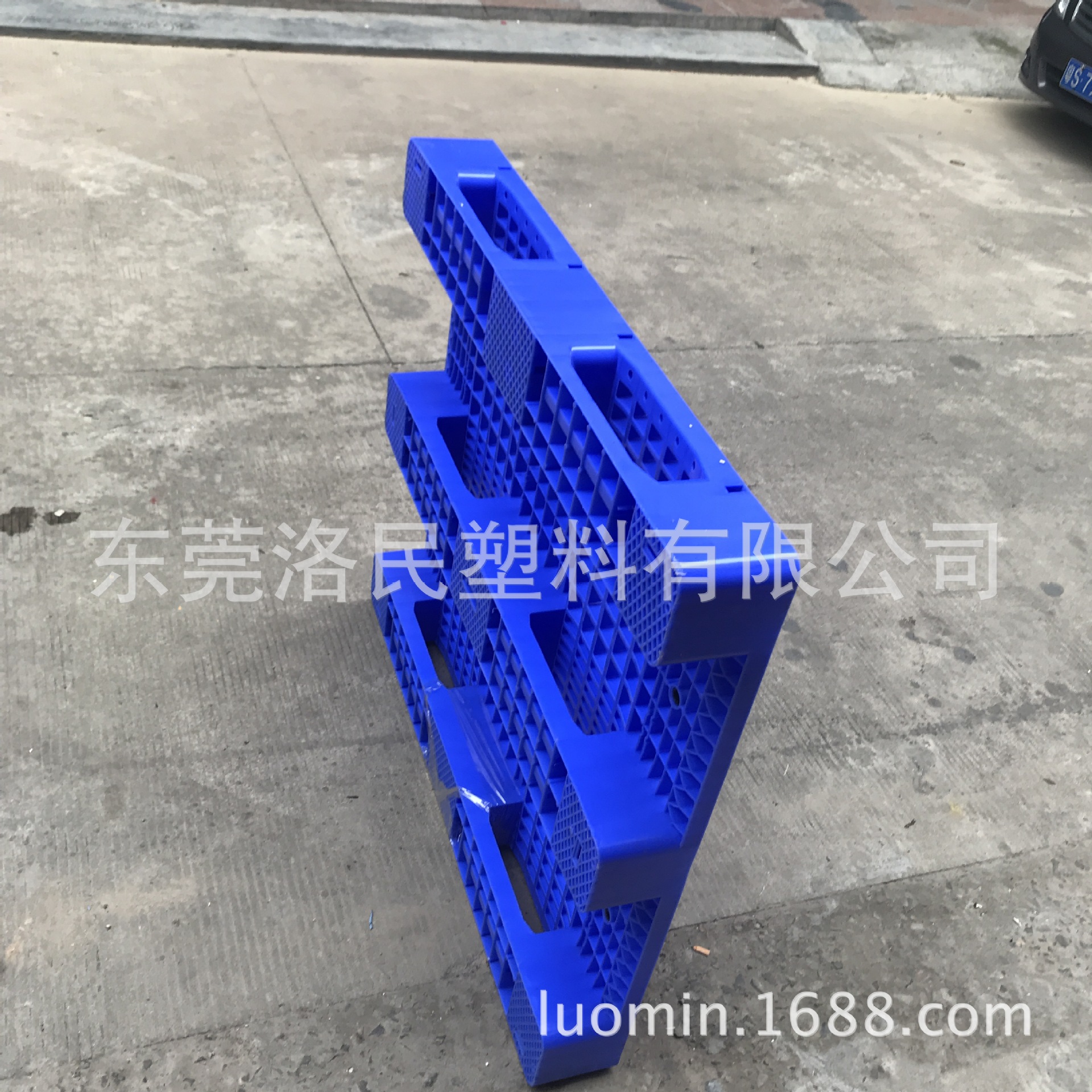 供应苏州黑色防静电托盘 PE料防静电塑料卡板  1411静电材质托盘