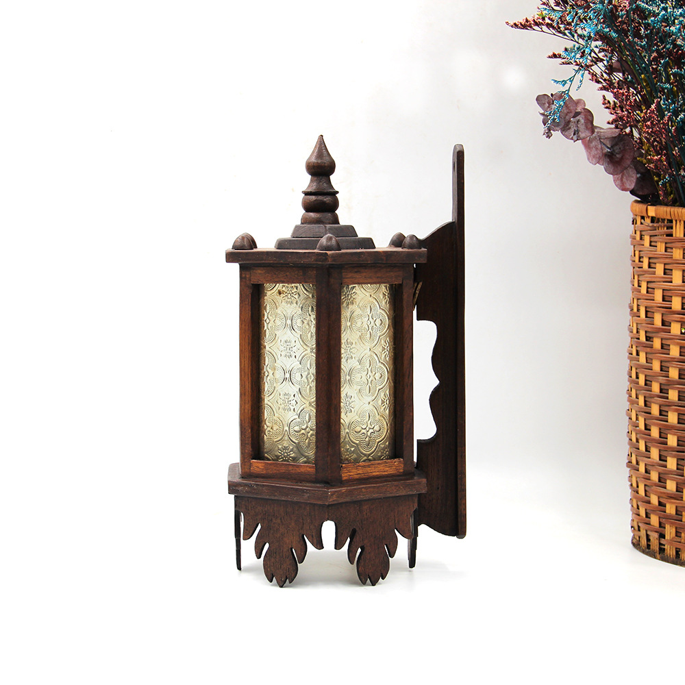 东南亚木质装饰灯 新中式木质壁灯 复古怀旧型雕花客栈会所灯