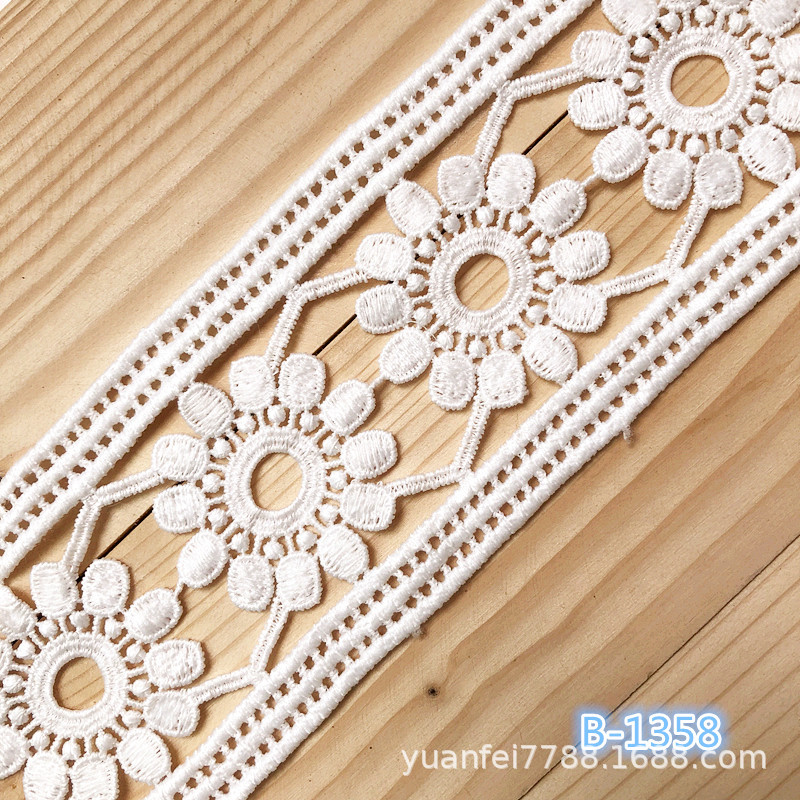 B-1358双边圆圈镂空花朵牛奶丝水溶刺绣可穿丝带刺绣蕾丝洋装花边