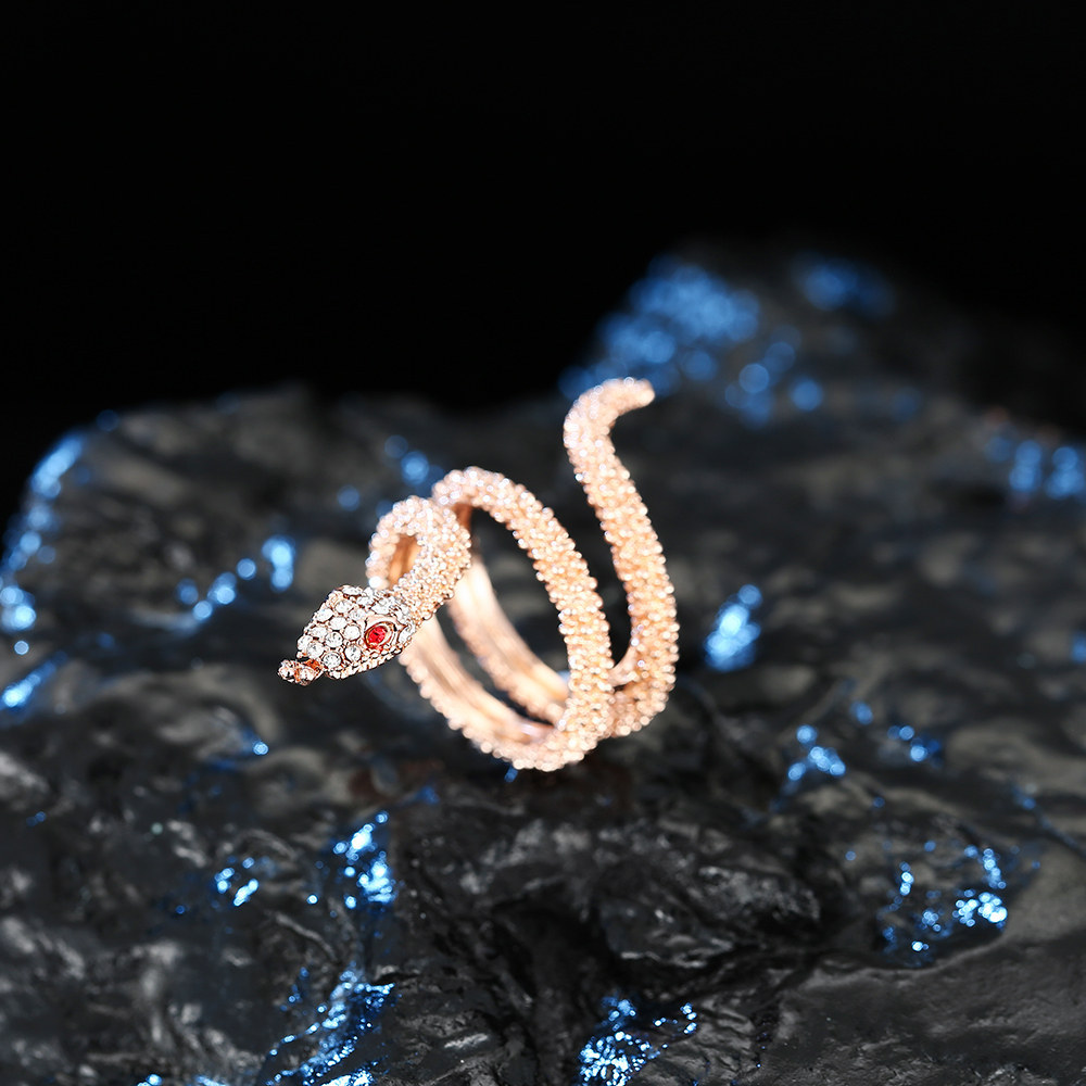 New creative snake ring women's punk exaggerated spirit snake index finger ring_voghion.com