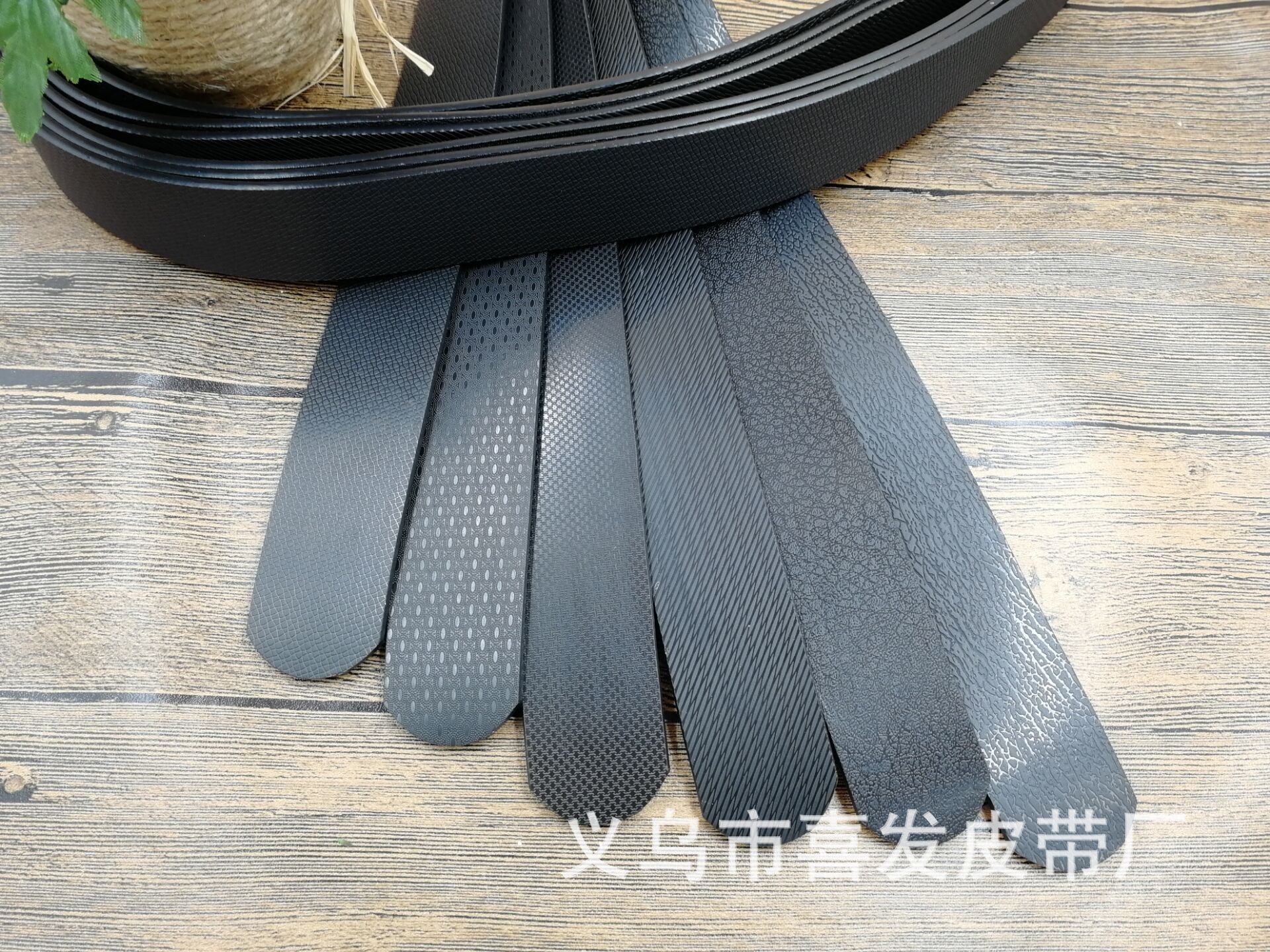 22EF856D56DCD1DED80E9D7E0D07E0