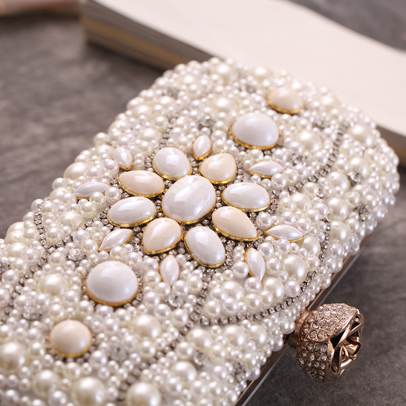 Craft Pearl Hard Shell Diamond Studded Dinner Bag Fashion Chain Bag Women's Handle Small Square Bag display picture 11