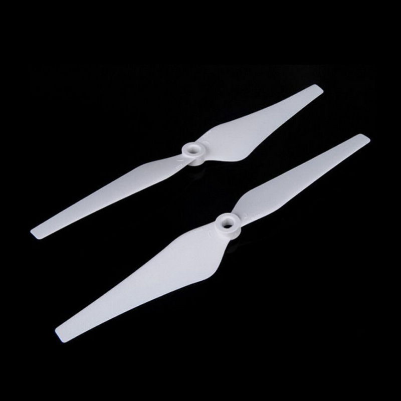 Compatible with DJI Phantom 2 and Phantom 9443 unlocked propellers, the Phantom of Flight 9-inch propellers (both forward and reverse).