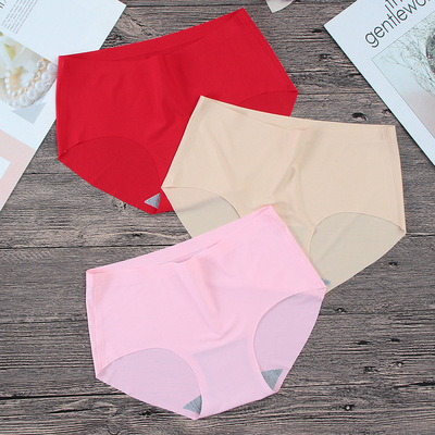 Yi Ting New products Single chip No trace lady Underwear cotton material ventilation Borneol No trace Pants edge Triangle pants 8137