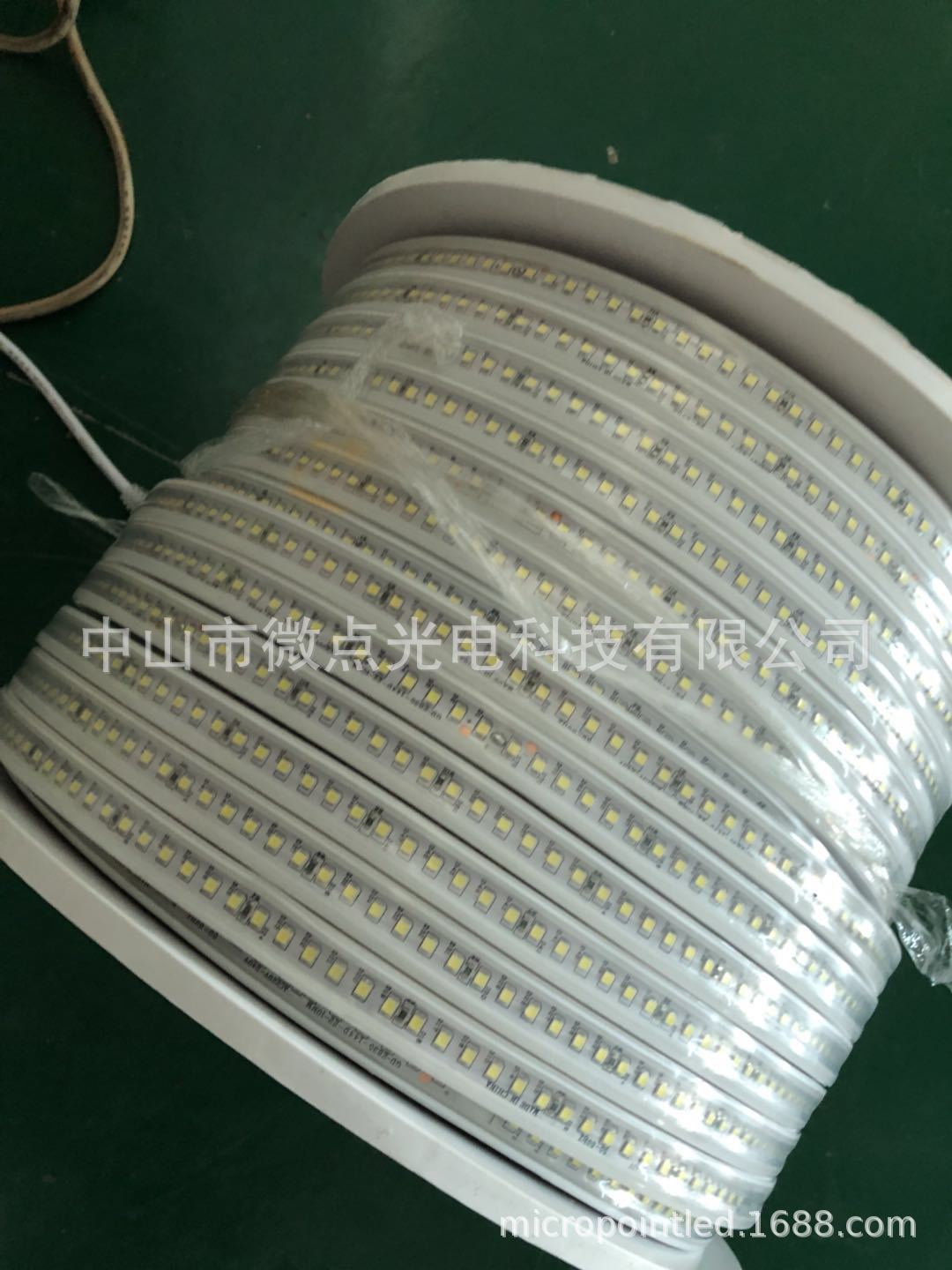 144珠 高亮LED灯带 2835单排220v高压工程软灯条 抗低温严寒灯带-阿里巴巴