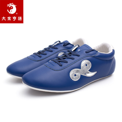 Tai chi kung fu shoes for women Martial arts shoes competition shoes soft sole and top layer leather for men and women martial arts shoes 