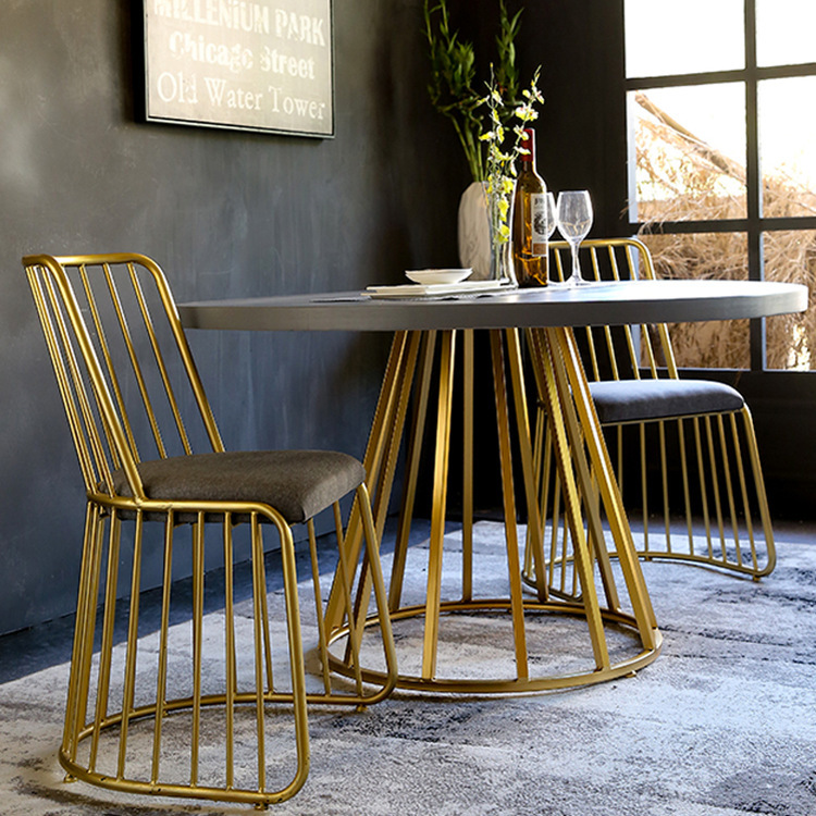 北欧家用餐桌 创意实木圆形饭桌铁艺西餐厅咖啡厅桌椅组合可定制