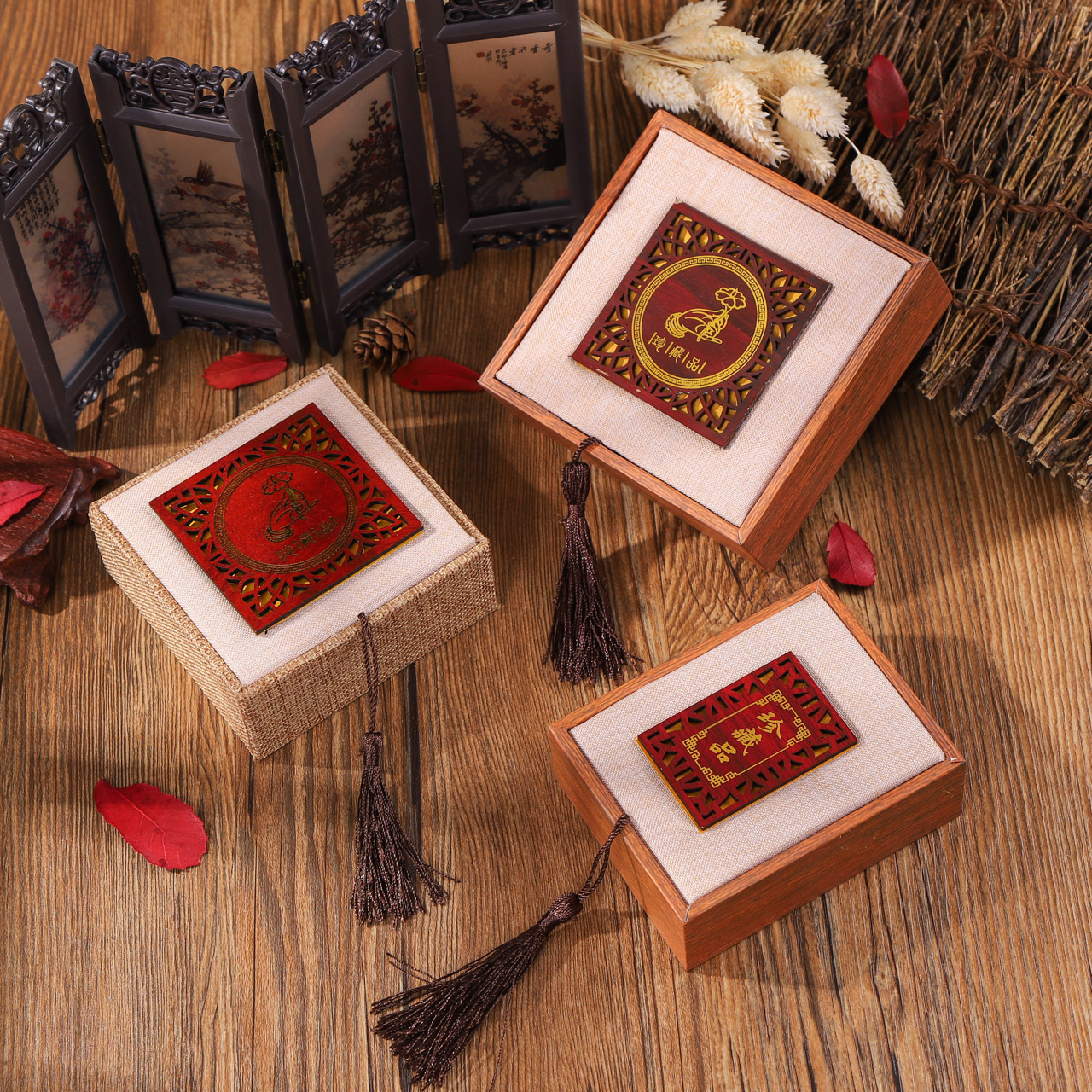 仿实木雕刻手链手串礼品盒佛珠展示包装首饰盒子批发麻布流苏定制