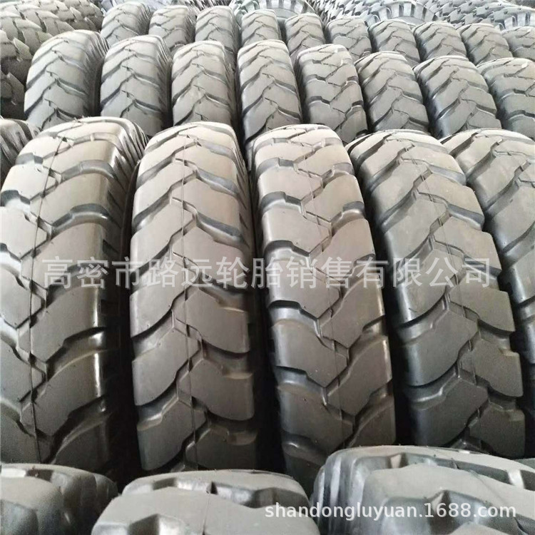 宽体自卸车轮胎14.00-24矿用机械轮胎1300/1400-25