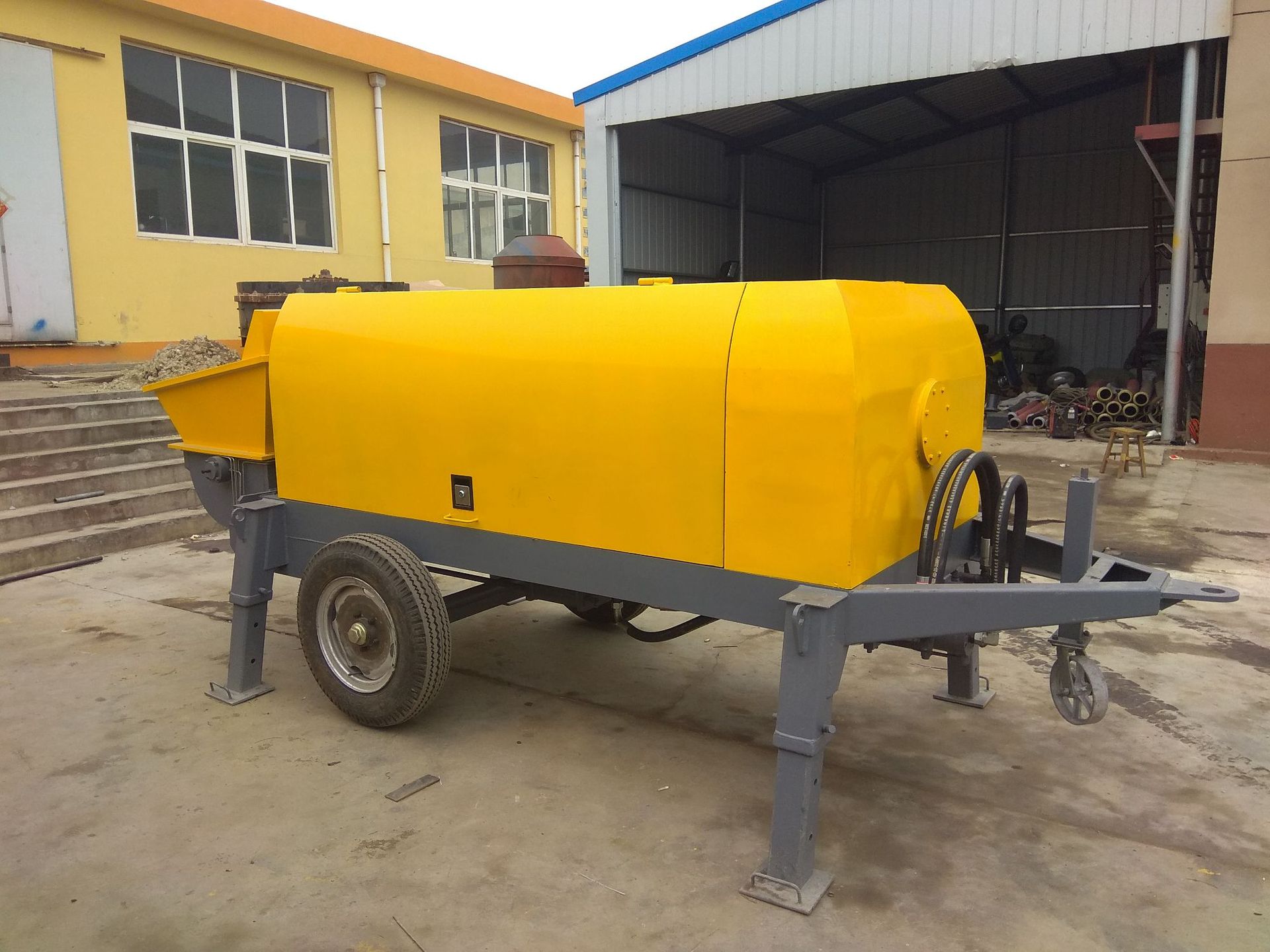 30千瓦地泵 小型电动地暖泵 细石混凝土泵 电机动力30托泵