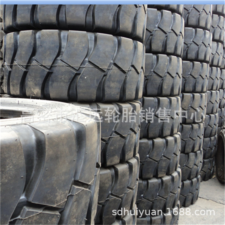 风神工程机械轮胎 15/70-18 装载机铲车轮胎