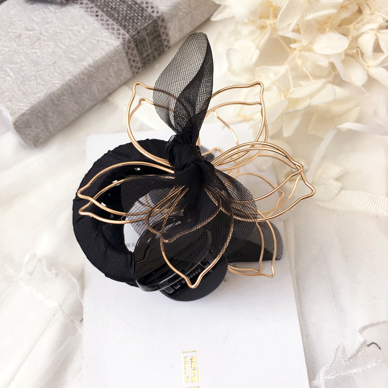 Korean New Style Twisted Mesh Three-dimensional Flower Wild Yarn Bow Grab Clip Wholesale display picture 2