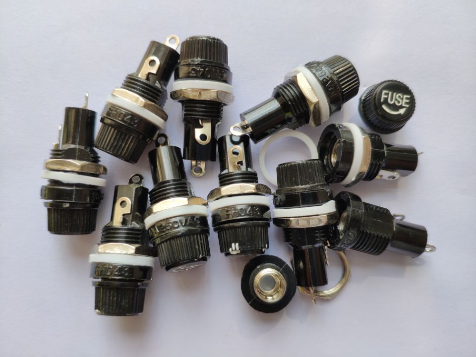 5.2*20mm 6*30mm 6.35*32mm FH043保险丝座  面板座 单环座缺角座
