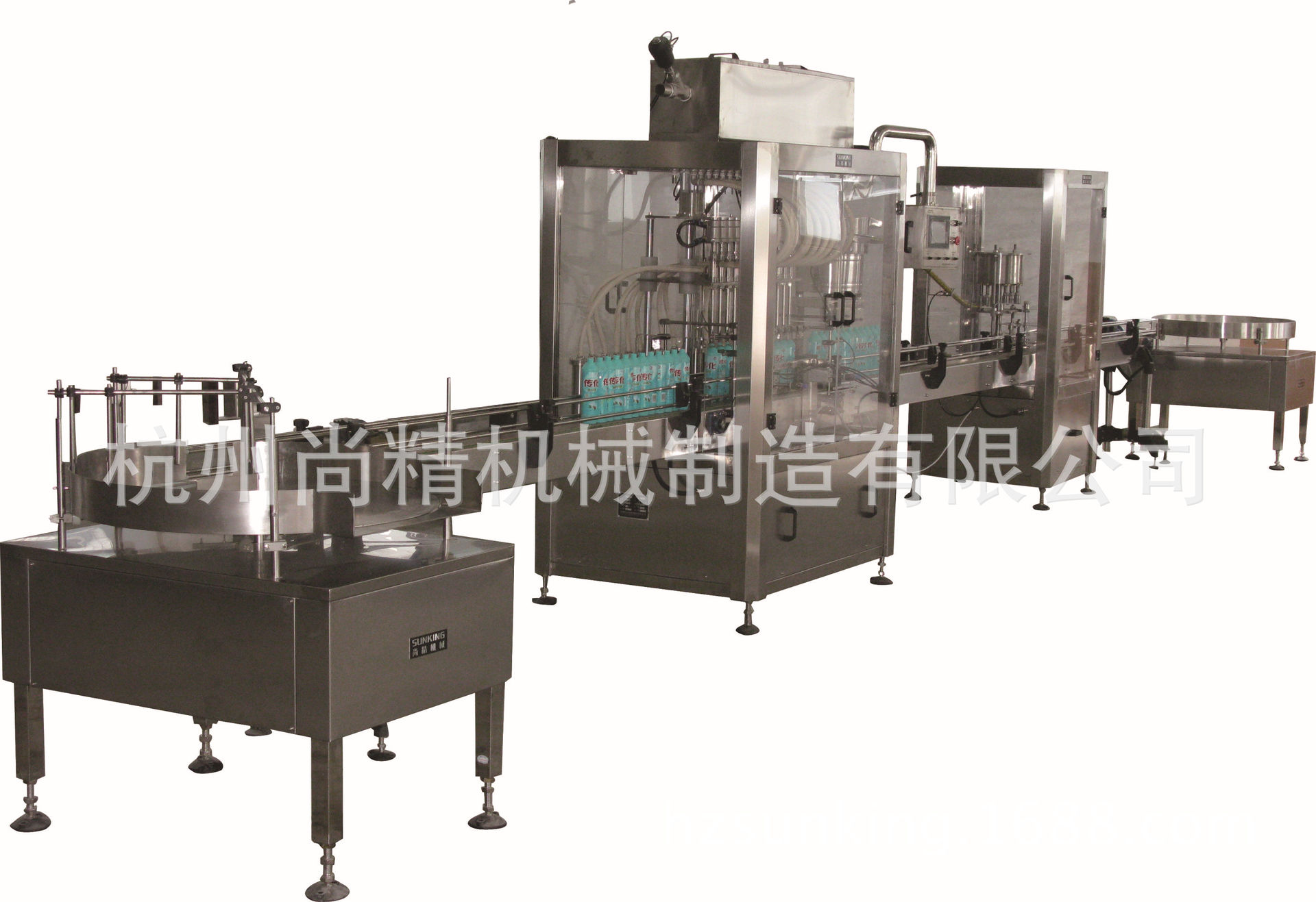 瓶装酱油，瓶装辣椒酱，瓶装色拉油全自动直线式灌装旋盖生产线