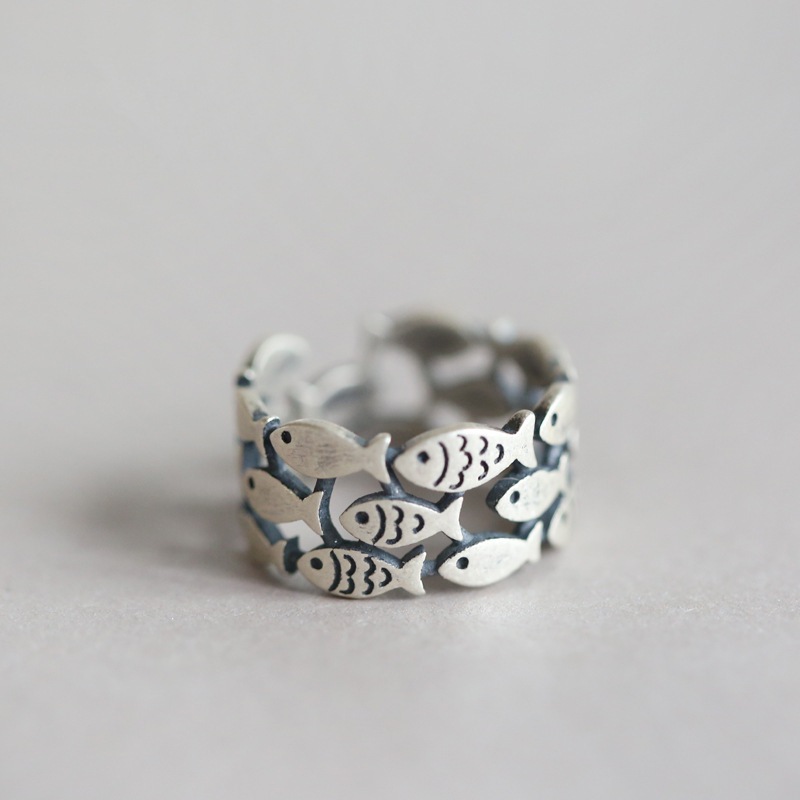 Plated 925 silver jewelry retro small fish wide ring men's and women's Thai silver annual fish opening ring wholesale