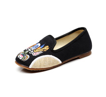 刀马旦 2018新款牛筋底布鞋宝宝绣花老北京布鞋洒鞋男童鞋单鞋