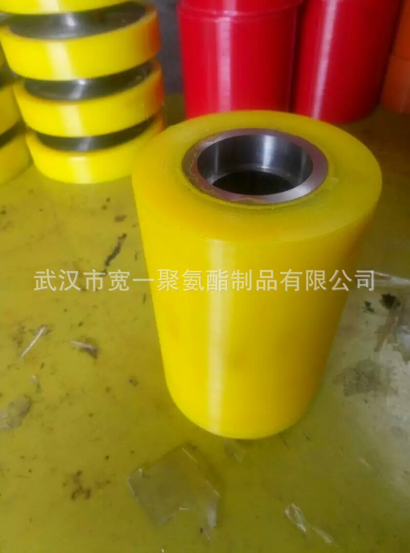 供应甘肃聚氨酯胶轮，PU胶辊包胶，各种聚氨酯胶辊包胶，包胶轮