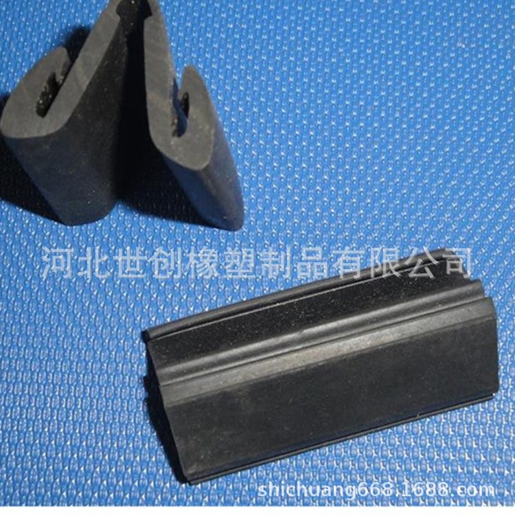 供应门底密封条 铝压条 门底自动挡尘条 铝合金门窗密封条